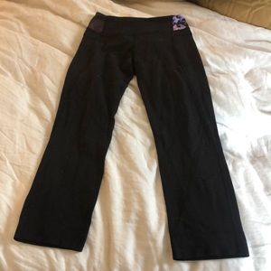 Lululemon yoga pants